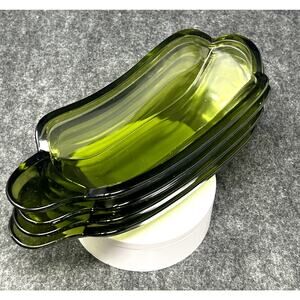 Vintage Green Glass Banana Boat Dishes Set of 4 Classic Ice Cream Dessert Bowls
